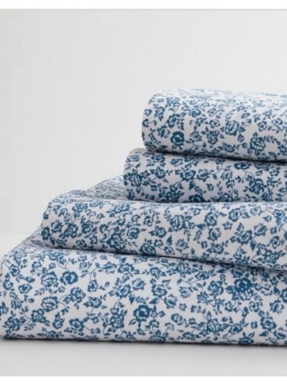 Cuddl Duds Blue Floral Cotton Queen 4pc Sheet Set